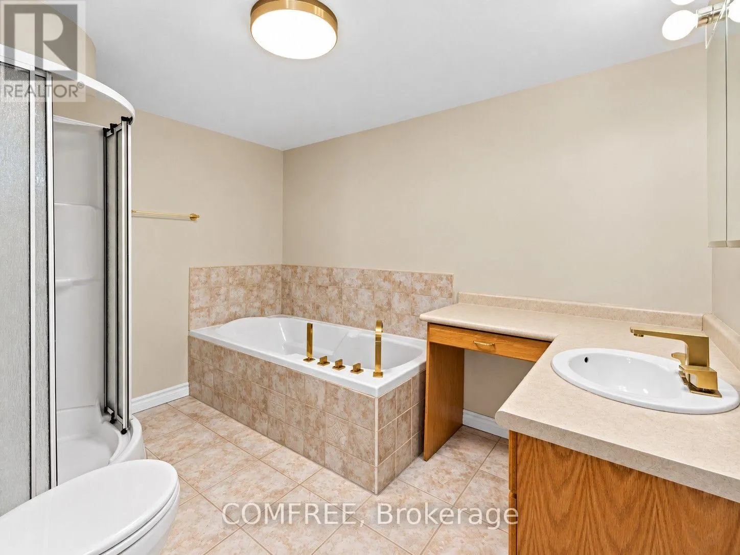 409 - 3000 SANDWICH STREET