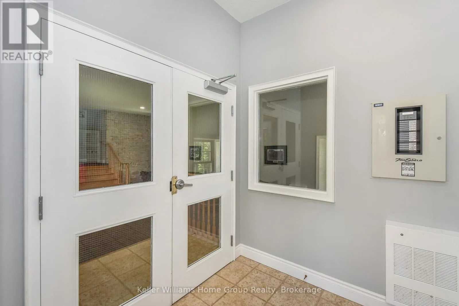 102 - 470 ST ANDREW STREET E #102