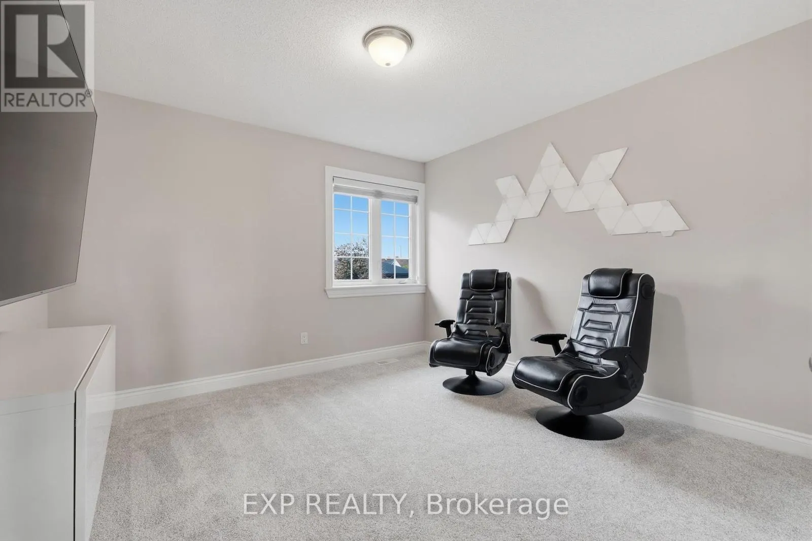 62 GRANITE STREET