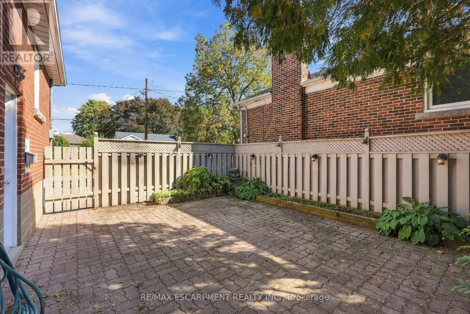7 SHELDON STREET