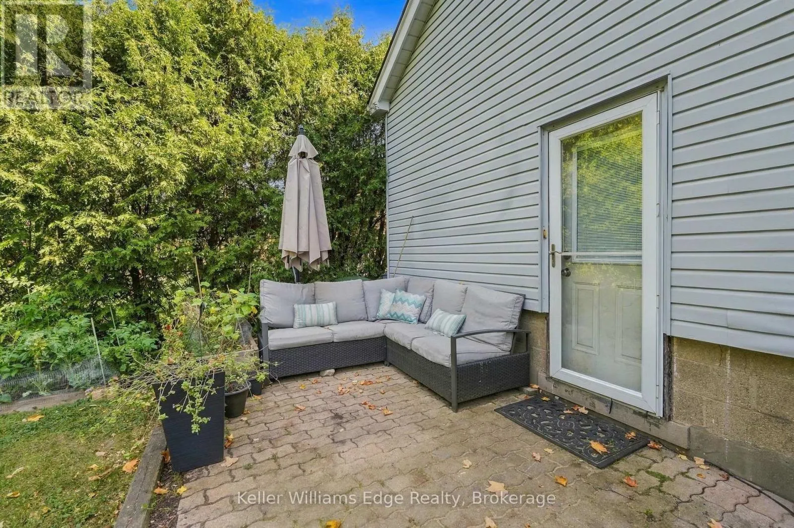 240 BENDAMERE AVENUE