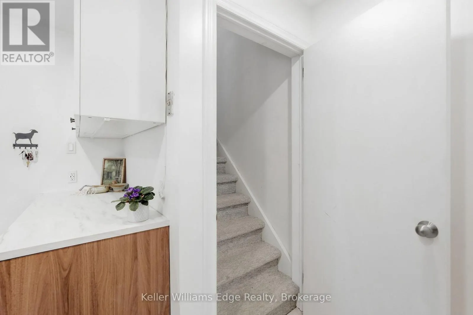 240 BENDAMERE AVENUE