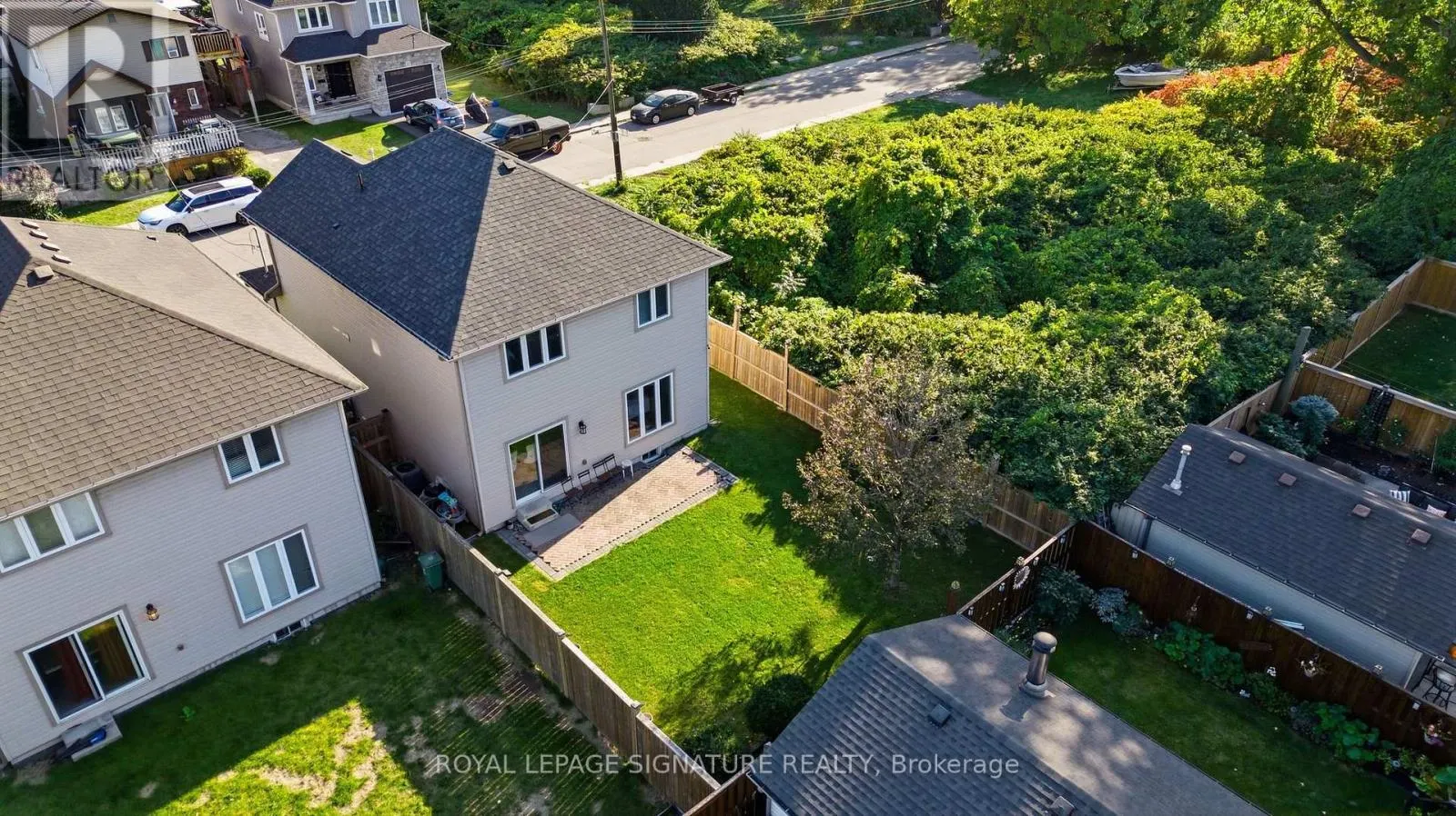 17 LAGOON AVENUE