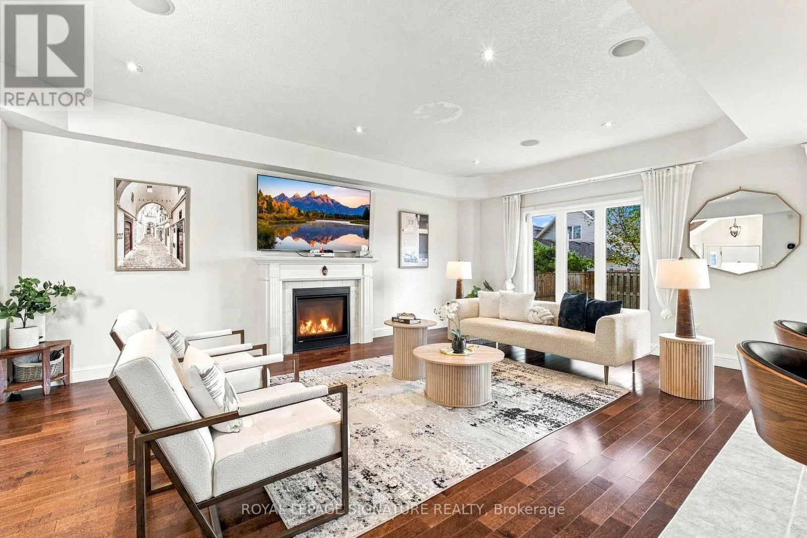 17 LAGOON AVENUE