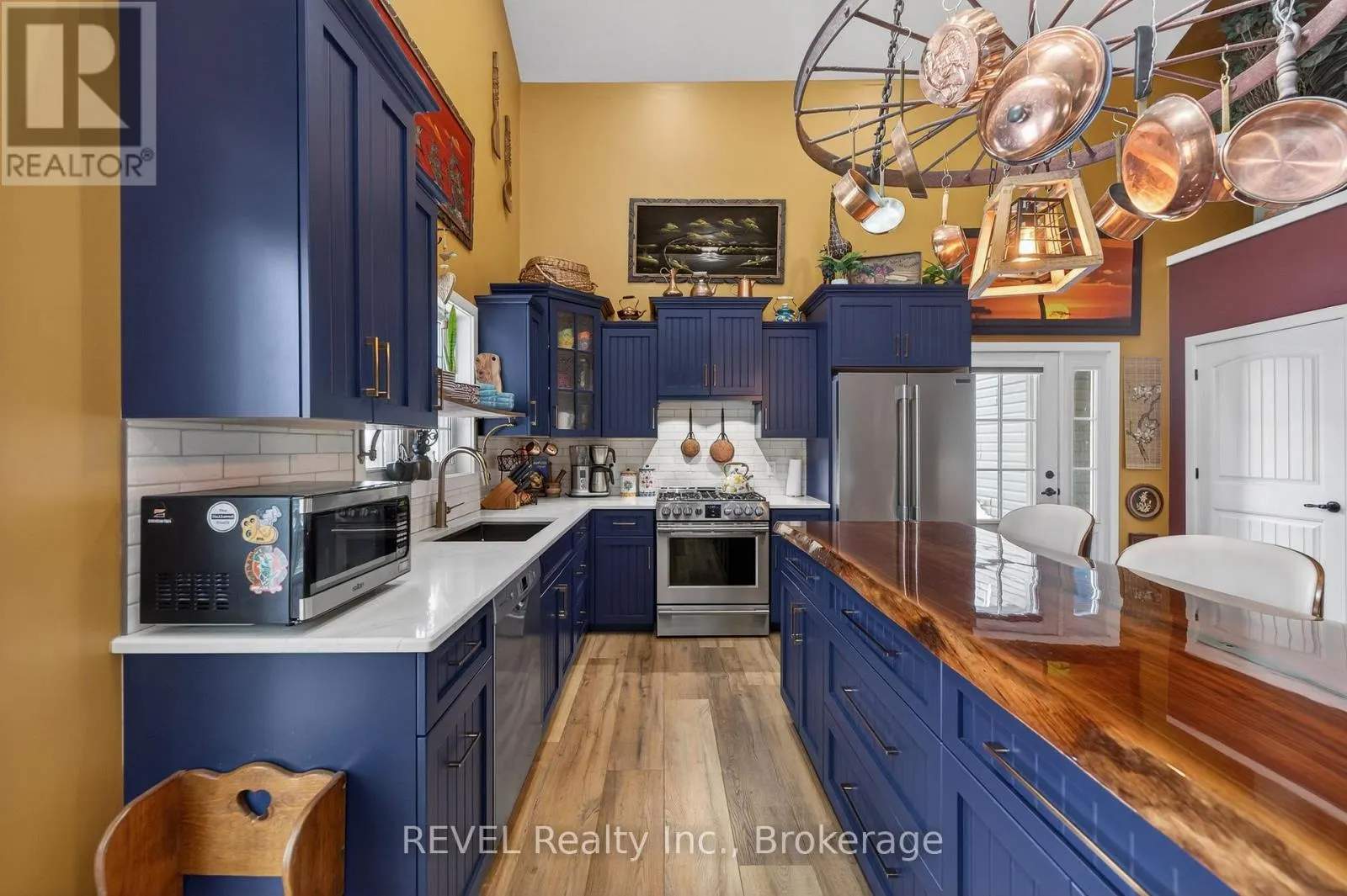573 CANBORO ROAD