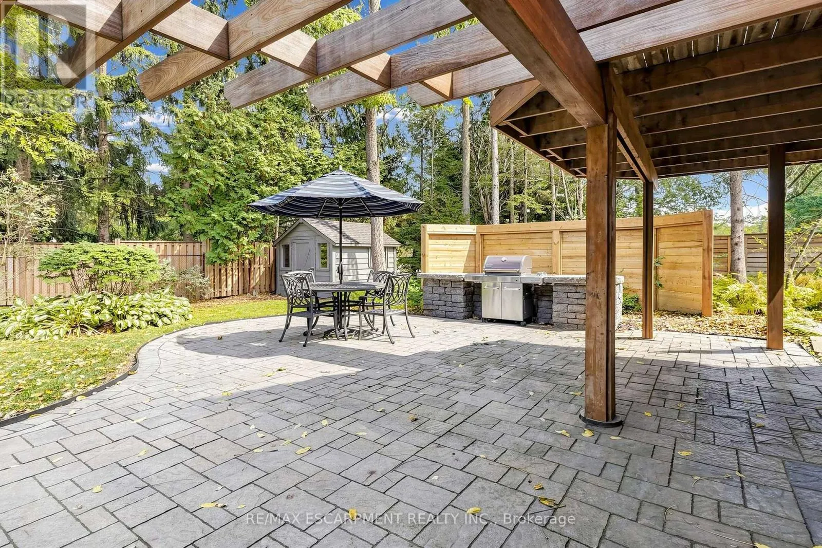 118 FOXRIDGE DRIVE