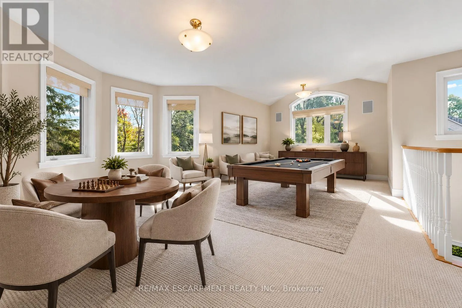 118 FOXRIDGE DRIVE