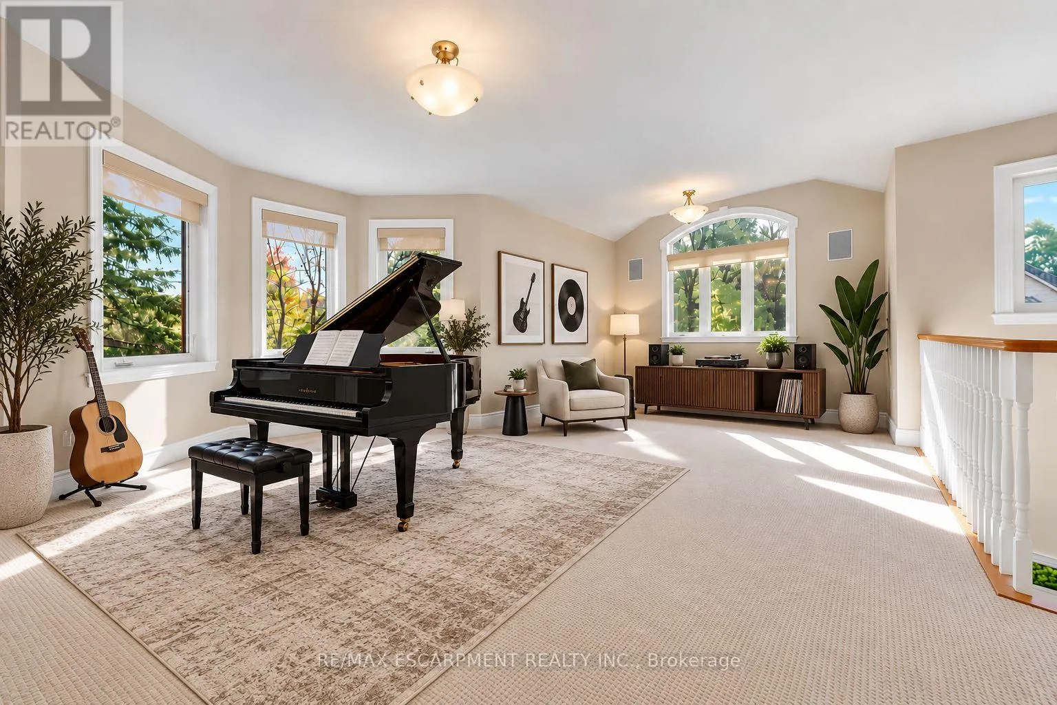 118 FOXRIDGE DRIVE