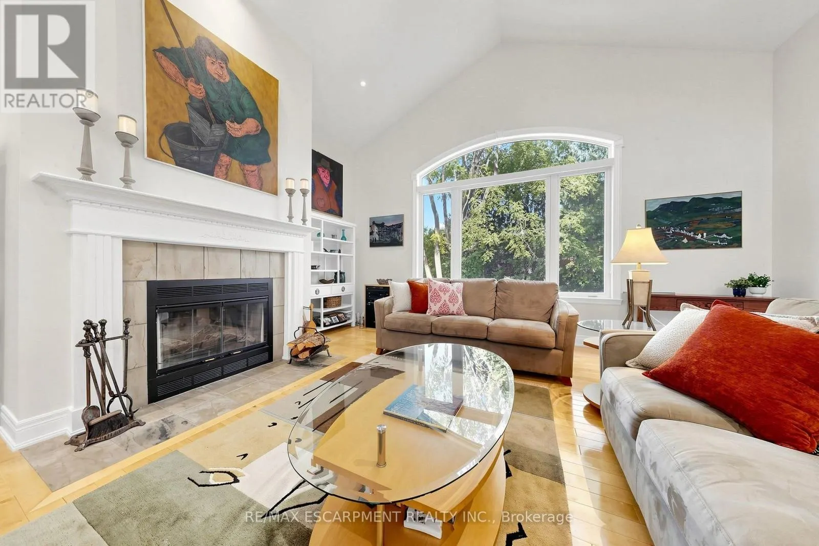 118 FOXRIDGE DRIVE