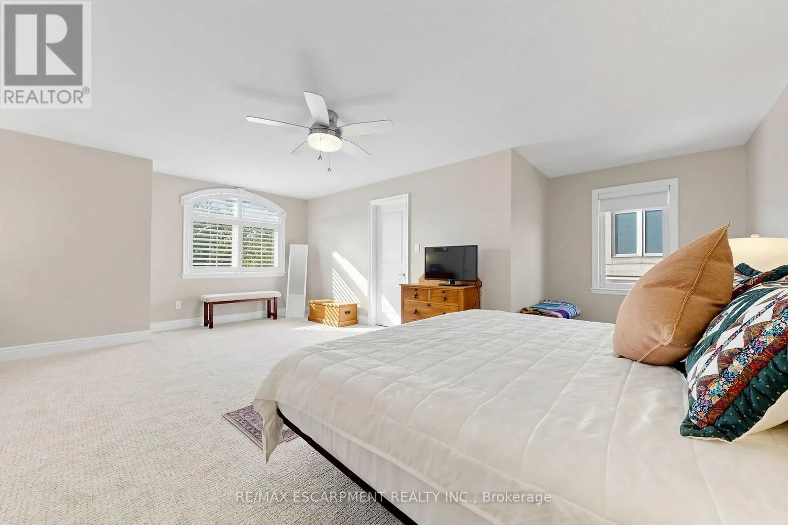 118 FOXRIDGE DRIVE