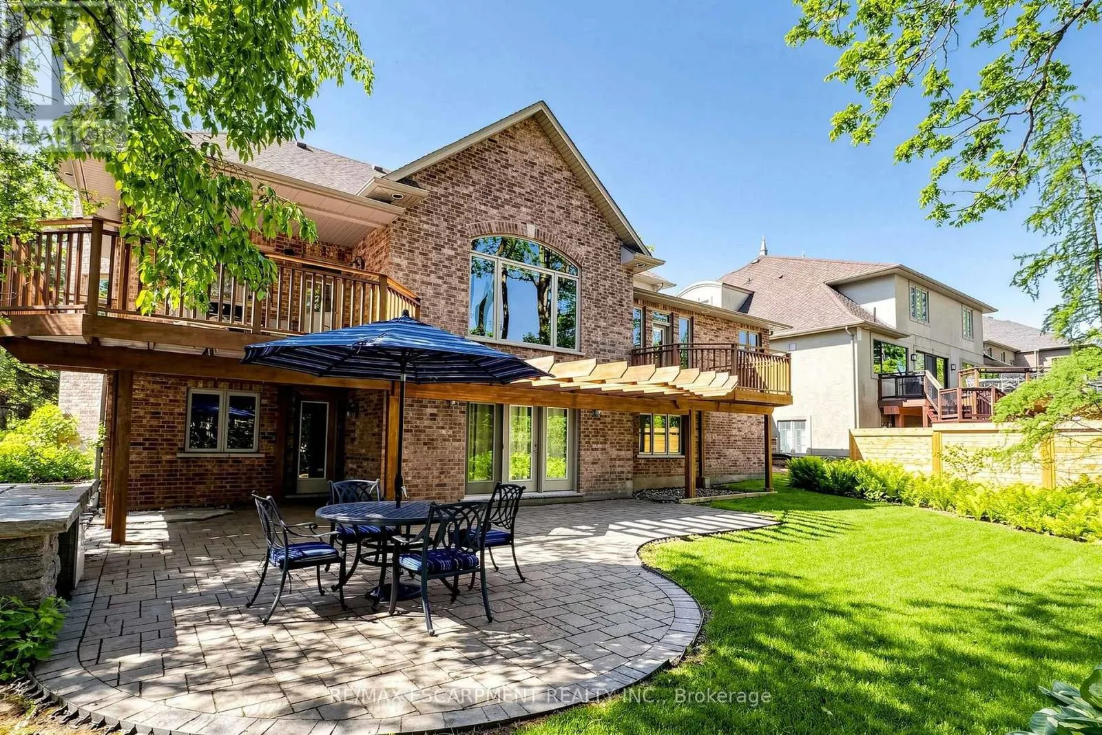 118 FOXRIDGE DRIVE