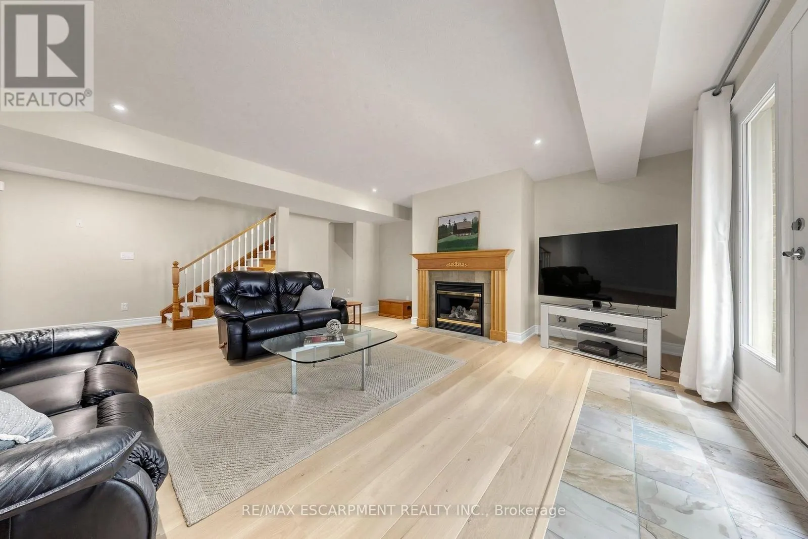 118 FOXRIDGE DRIVE