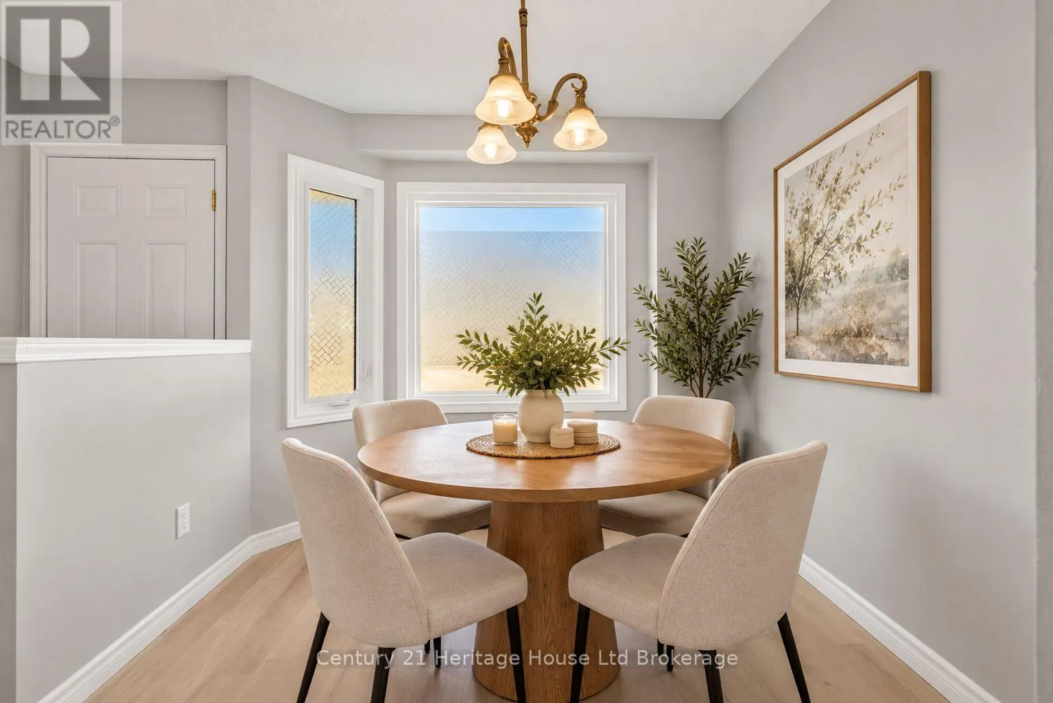 2 - 1135 NELLIS STREET #2