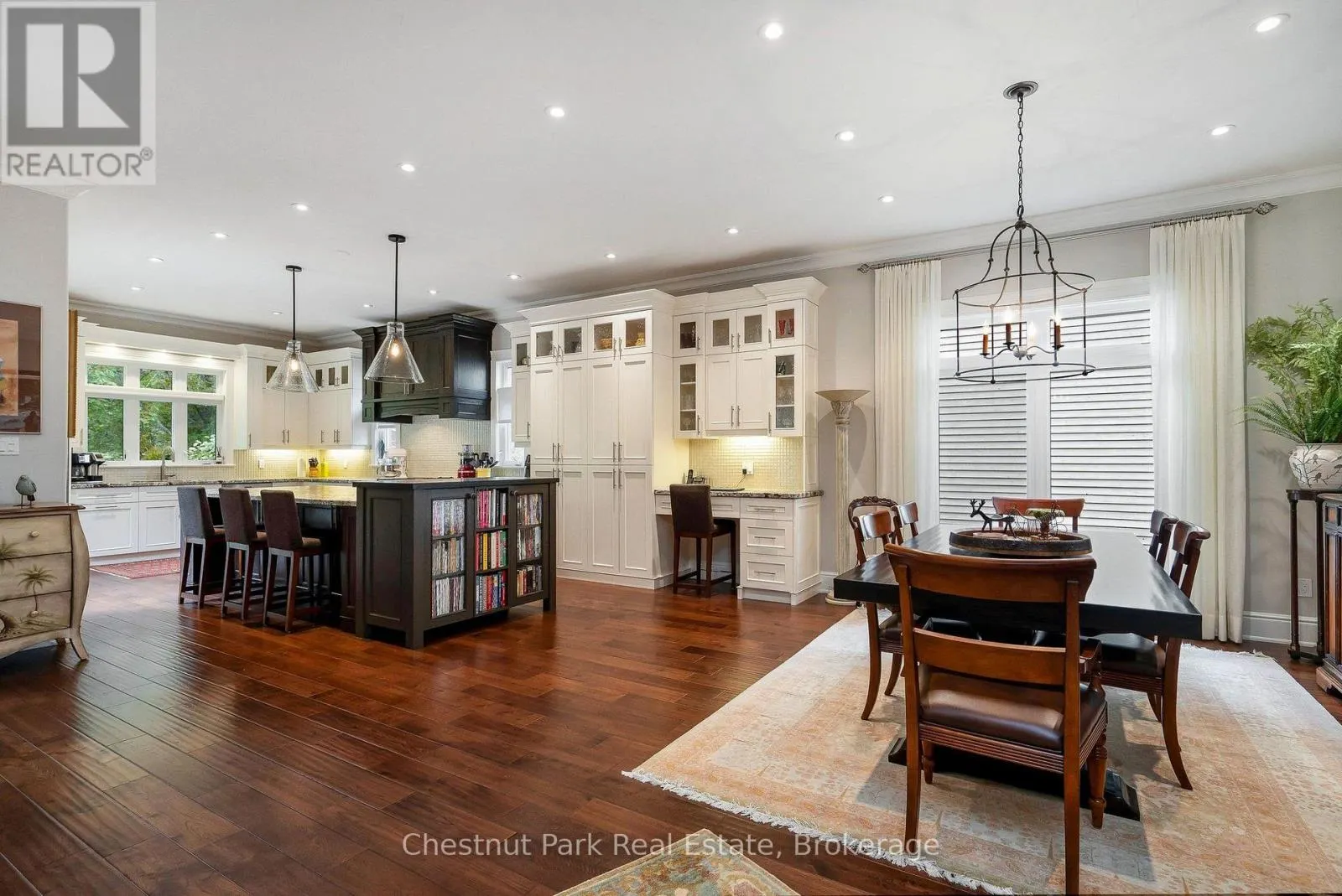114 GRAND CYPRESS LANE
