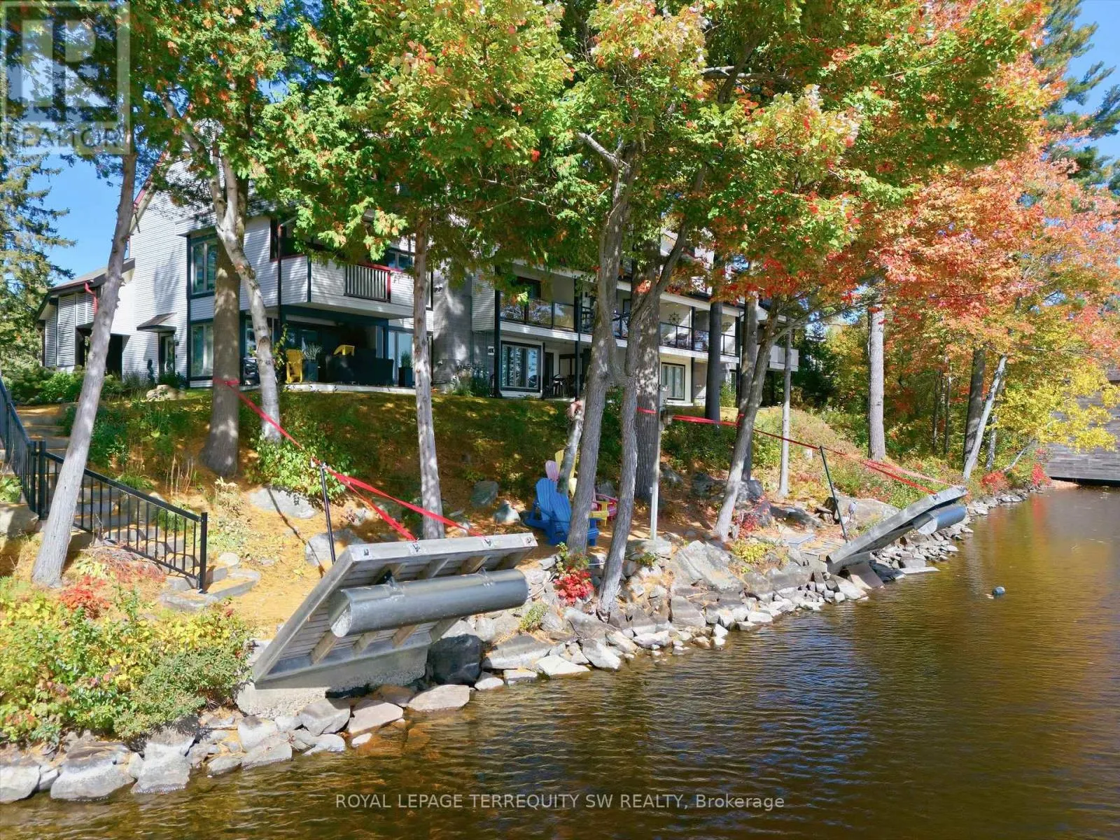 210 - 10 COVESIDE DRIVE