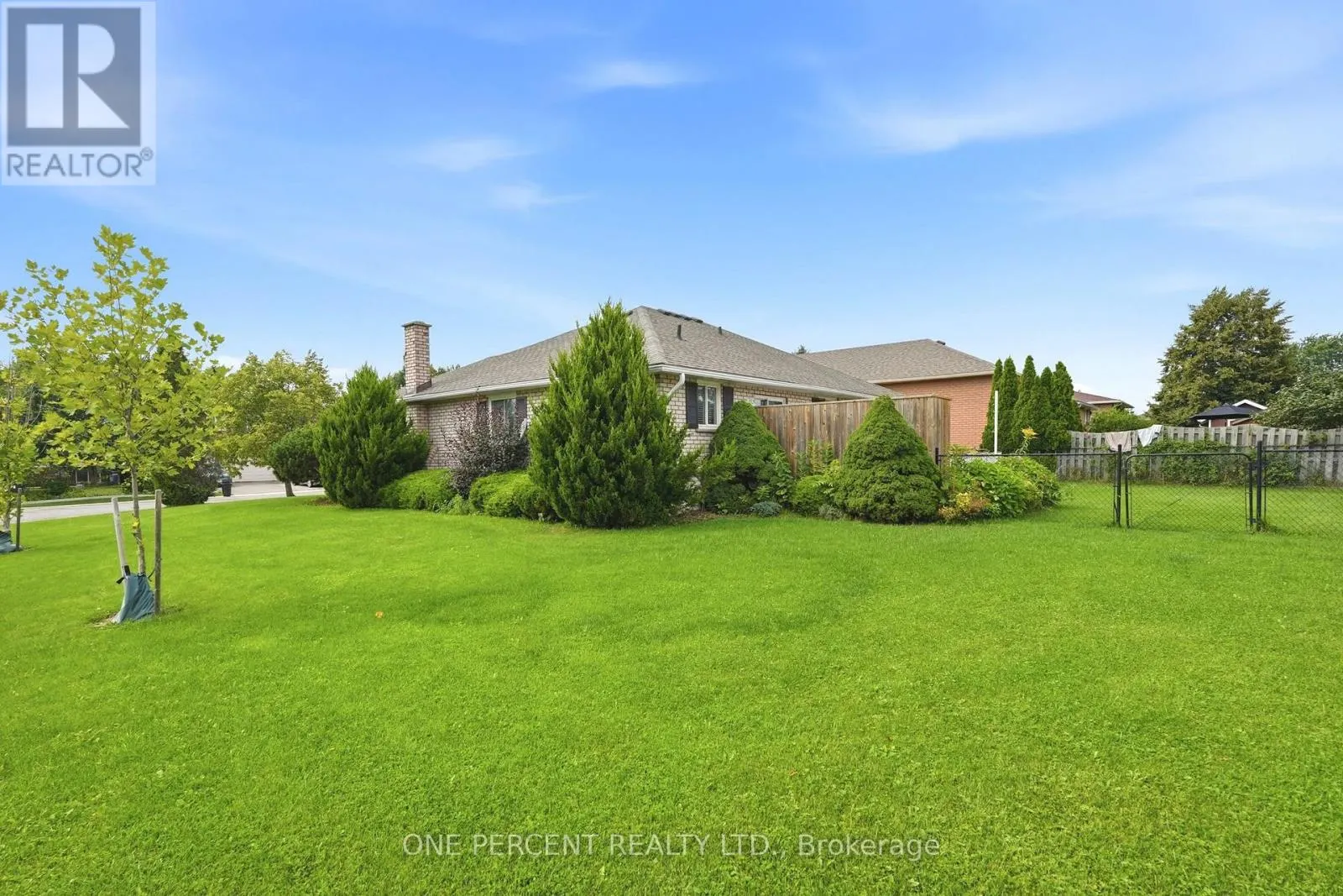 9 COUNTRY CLUB ROAD