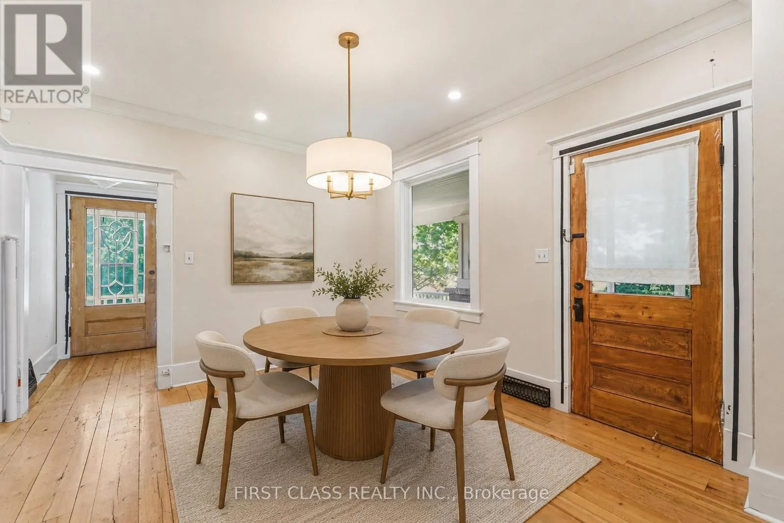 424 CONCESSION RD 8 E