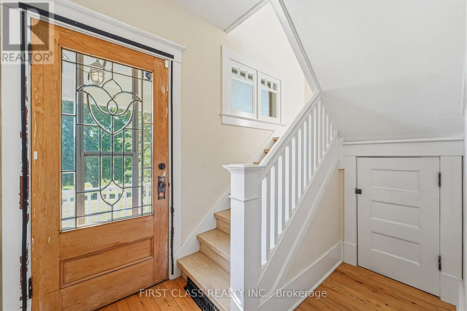 424 CONCESSION RD 8 E
