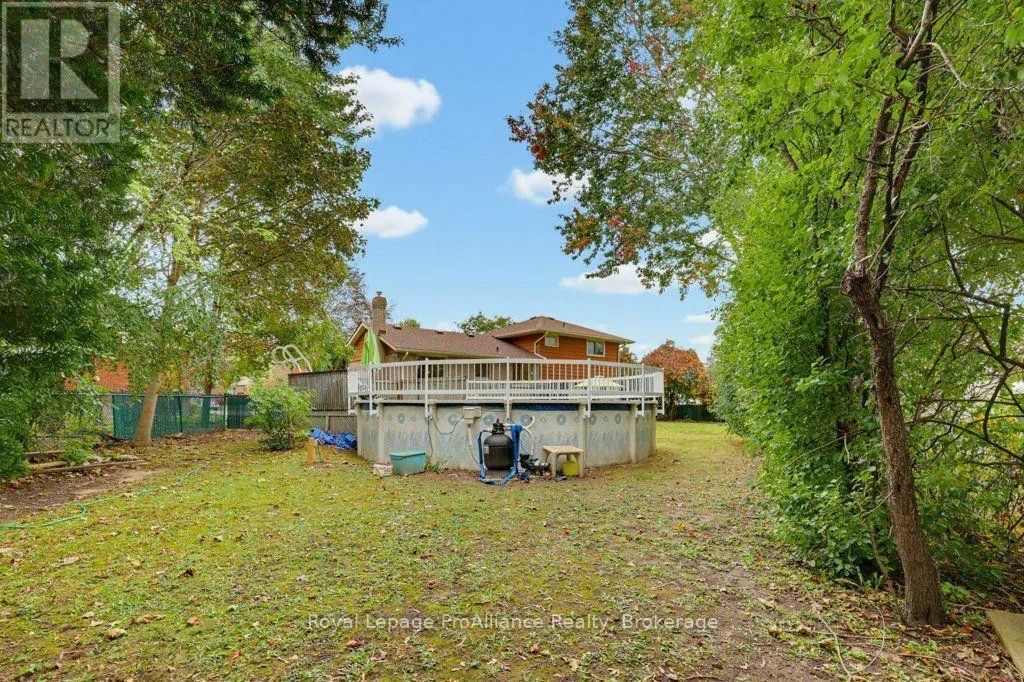 23 THORNCLIFFE DRIVE