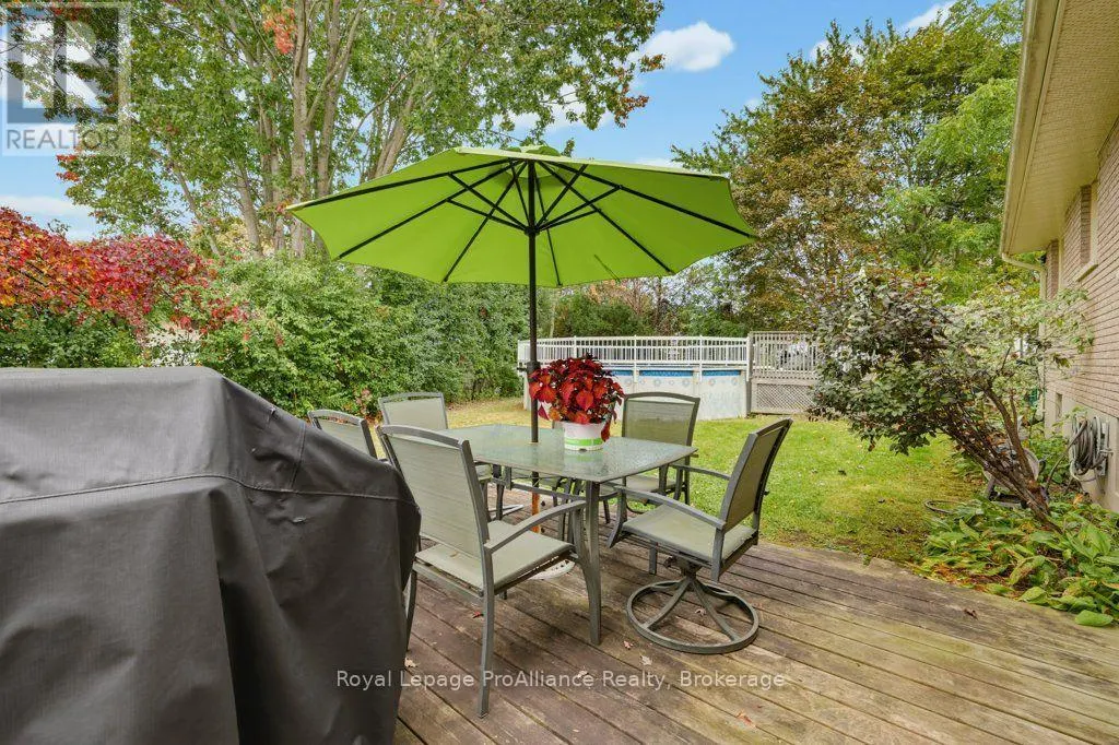 23 THORNCLIFFE DRIVE