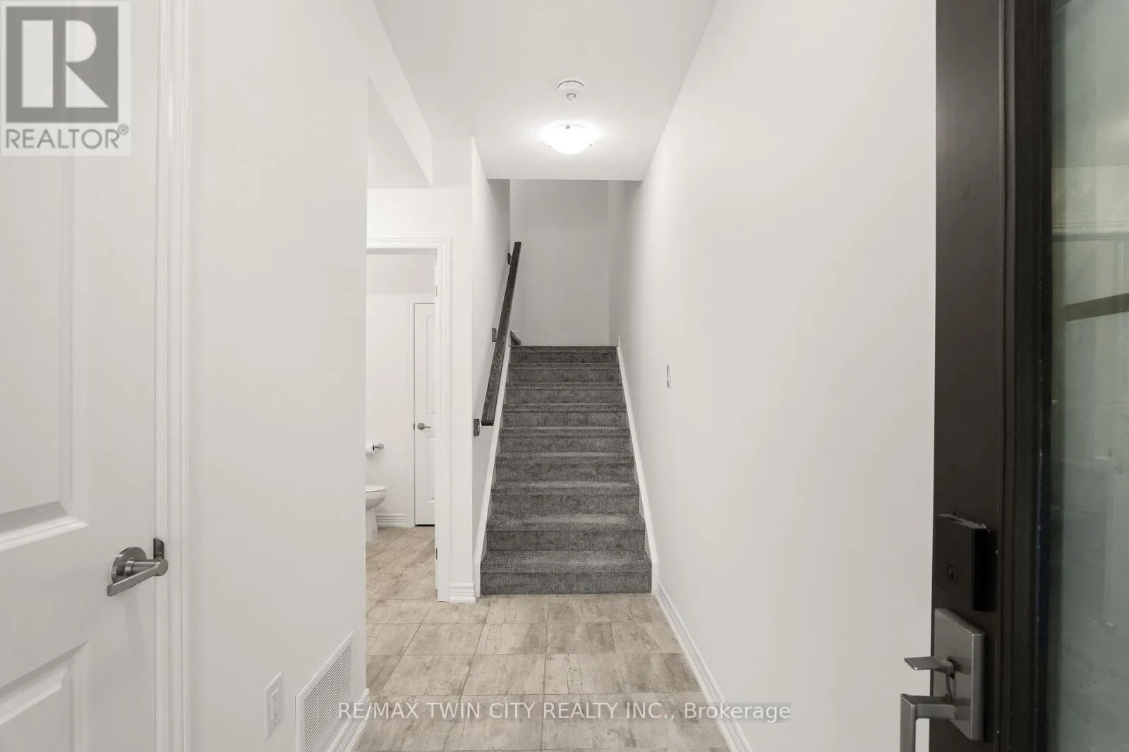 129 - 10 BIRMINGHAM DRIVE