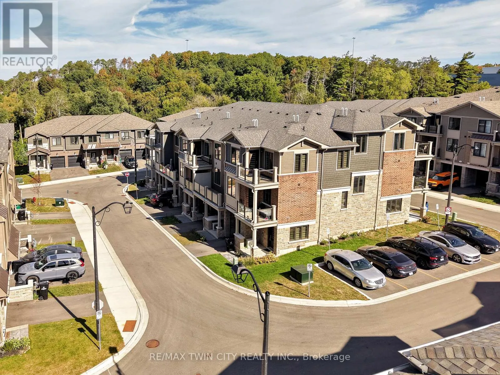 129 - 10 BIRMINGHAM DRIVE