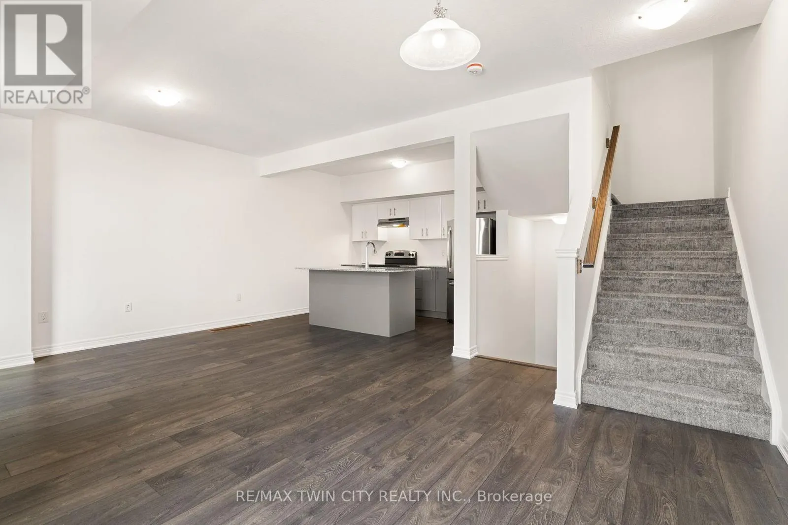 129 - 10 BIRMINGHAM DRIVE