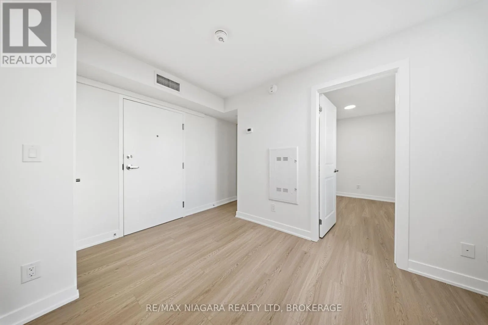 B03 - 140 CHURCH STREET #B03