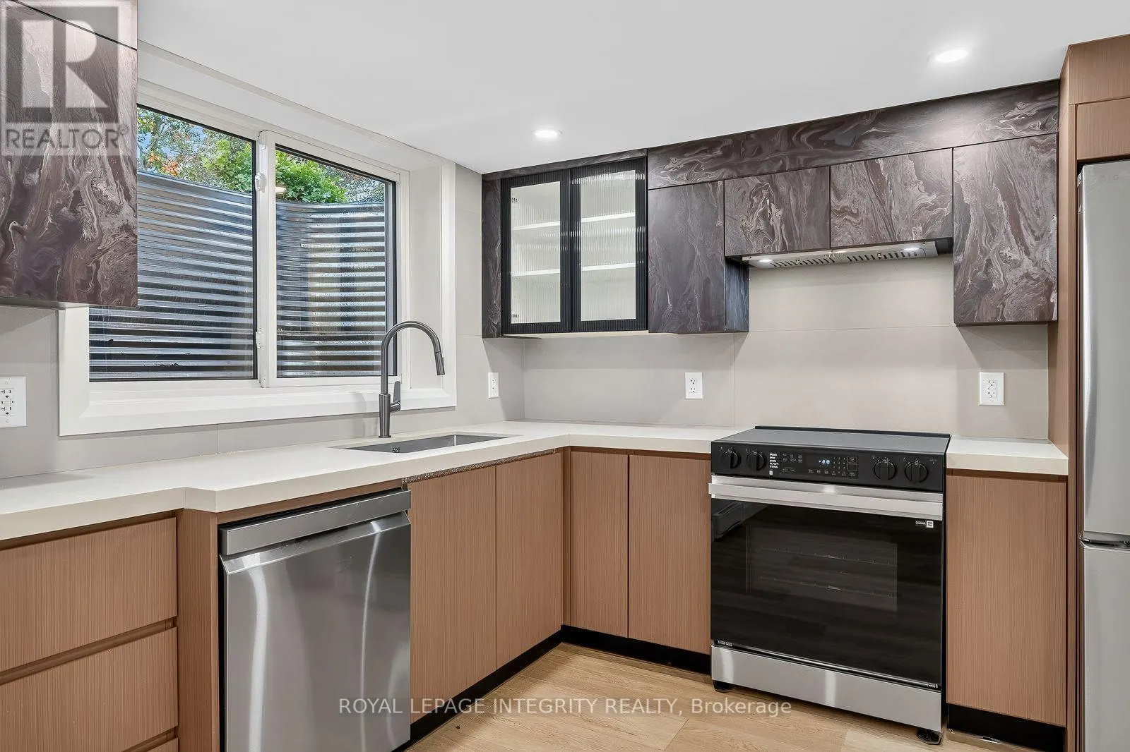 A - 775 KINGFISHER CRESCENT