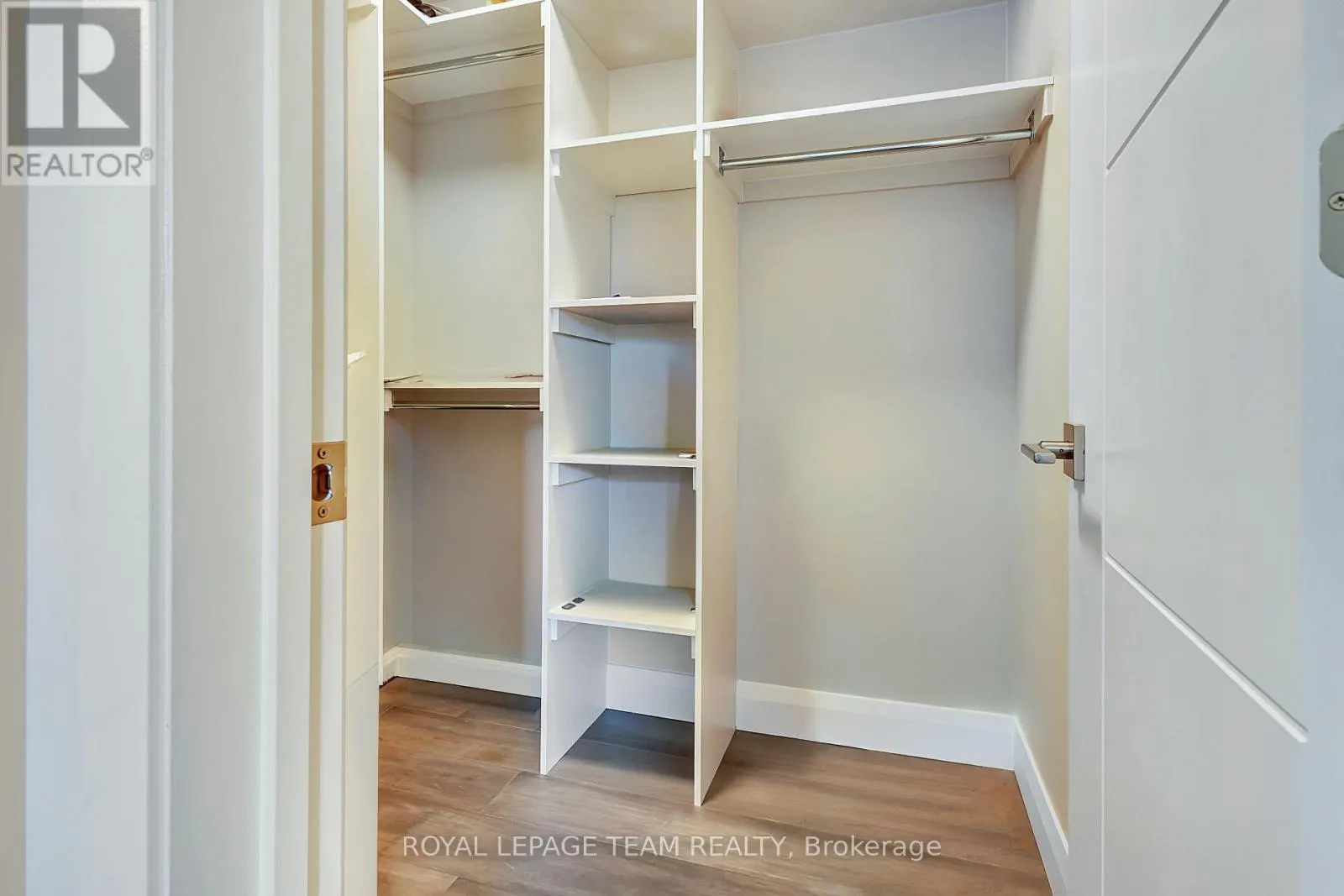 348 ABBEYDALE CIRCLE