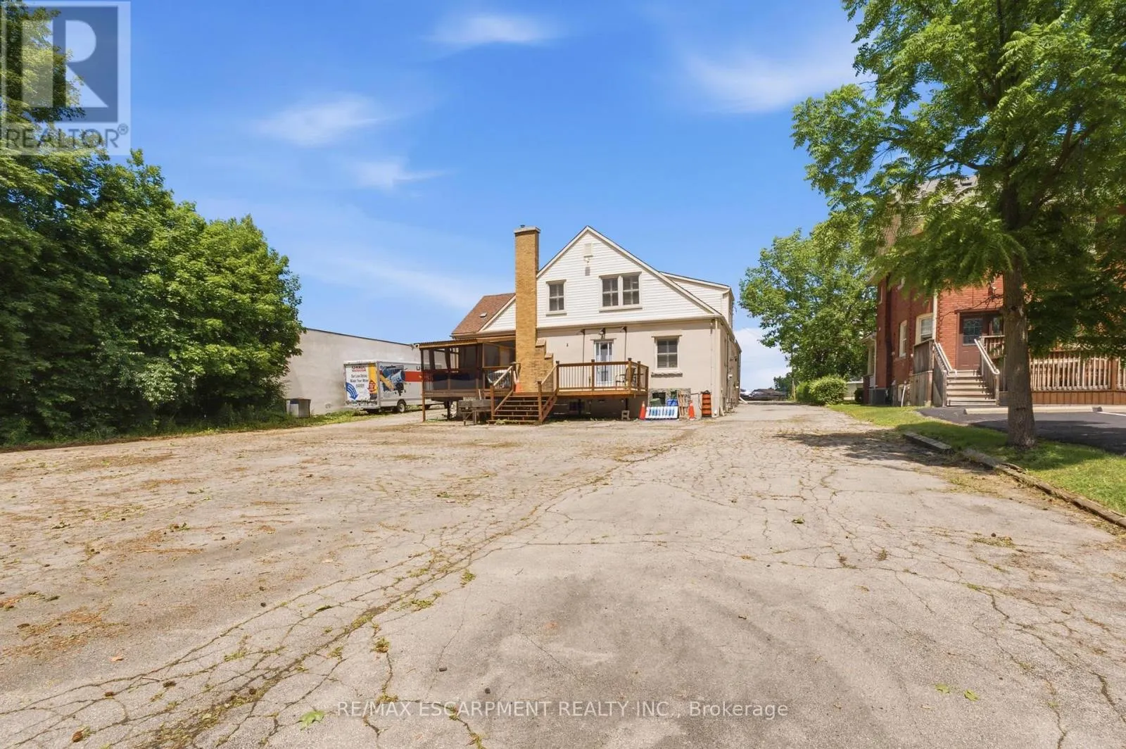 1260 HIGHWAY 8