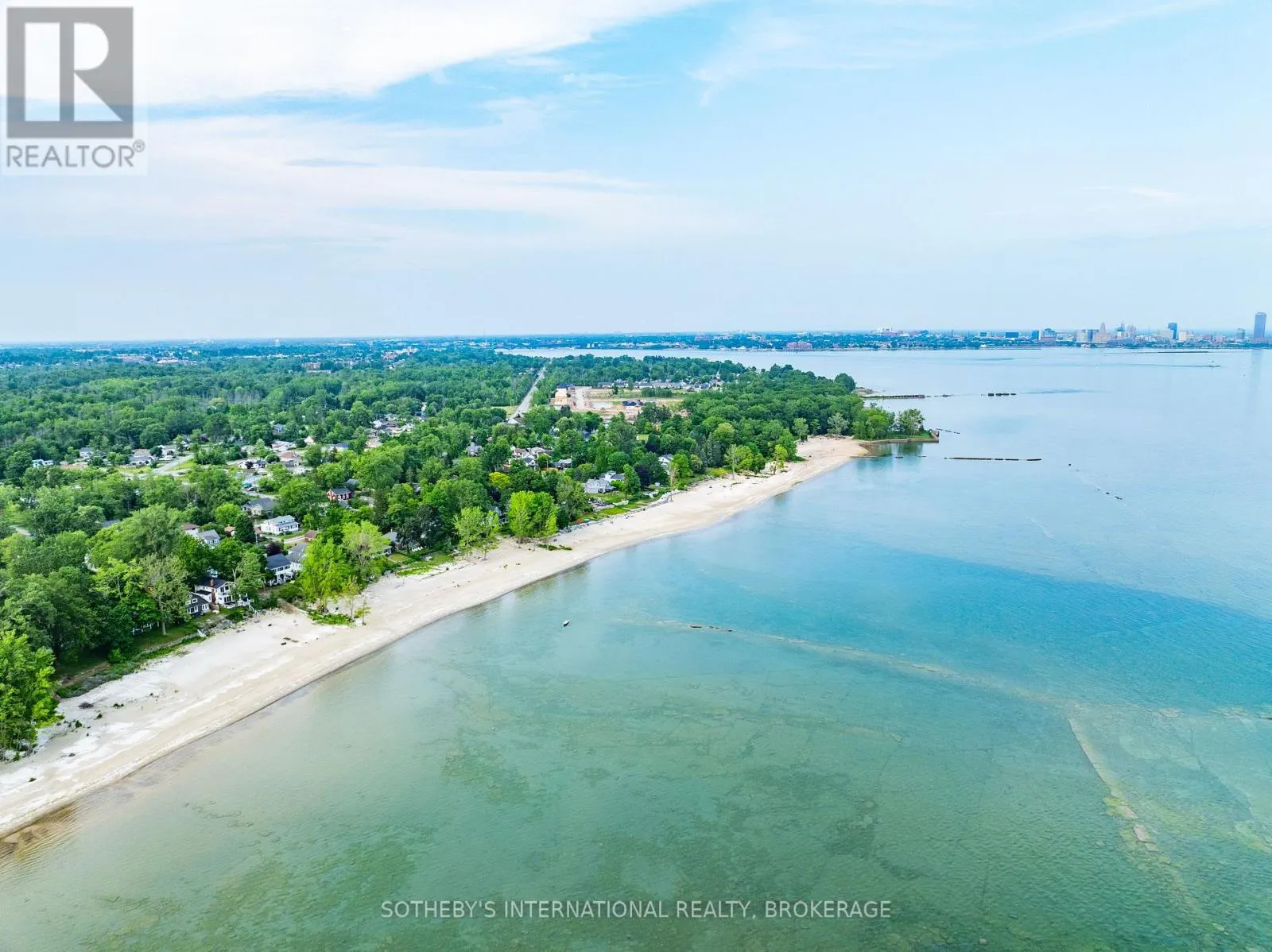 880 EDGEMERE ROAD