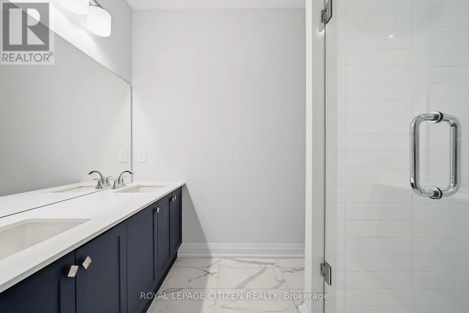 18 MCKAY AVENUE