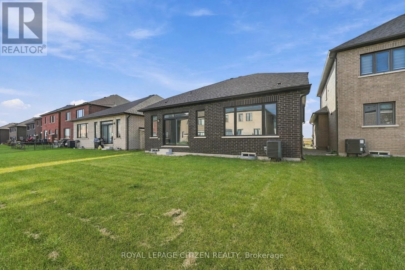 18 MCKAY AVENUE