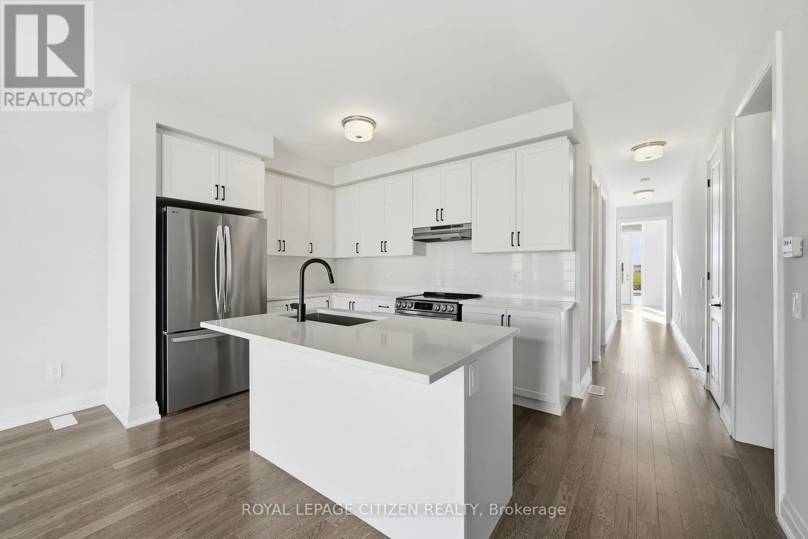 18 MCKAY AVENUE