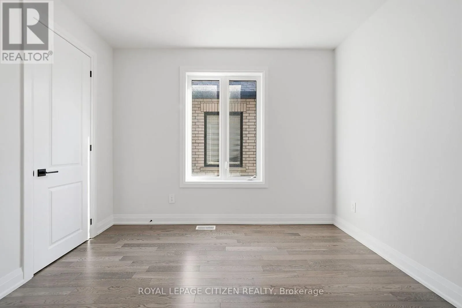 18 MCKAY AVENUE