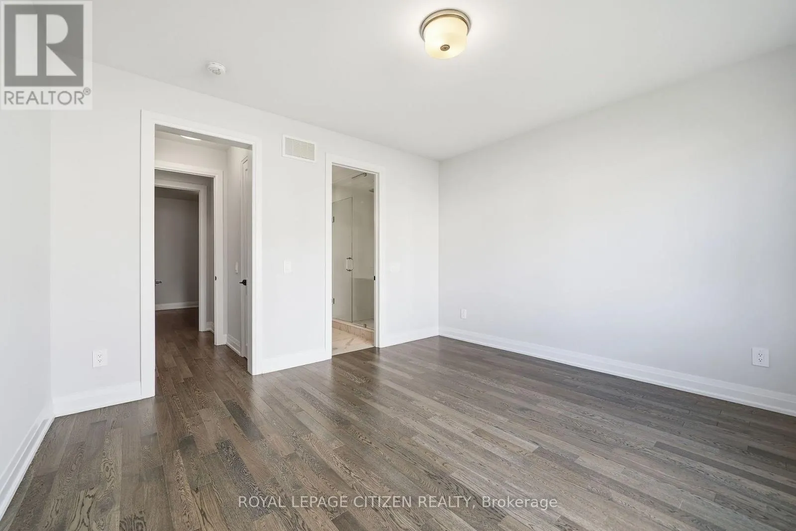 18 MCKAY AVENUE