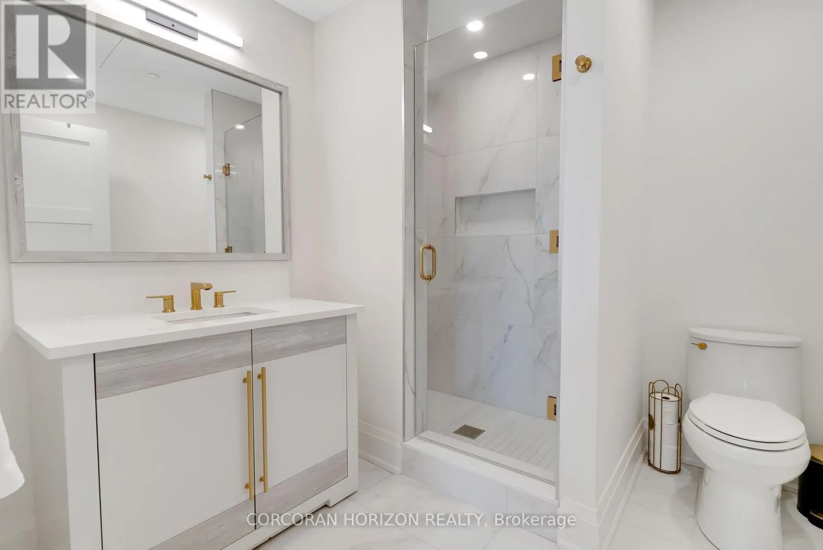 322 - 6523 WELLINGTON 7 ROAD