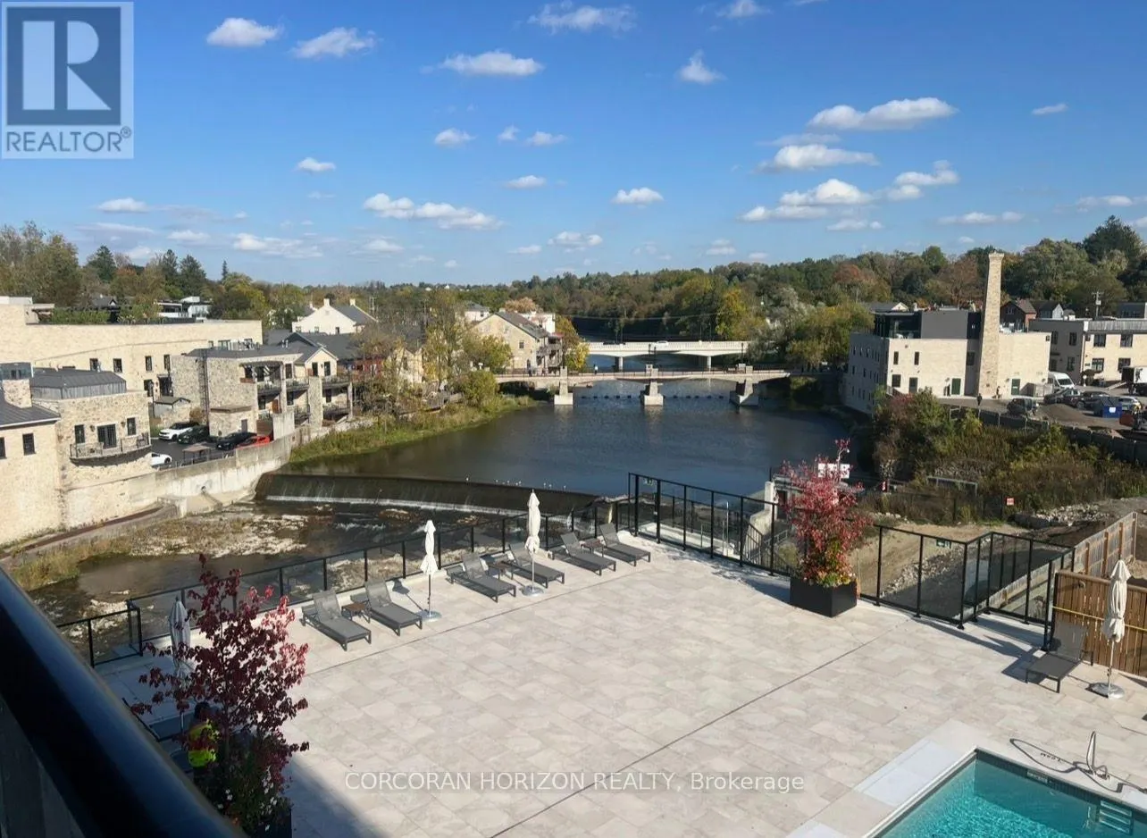 322 - 6523 WELLINGTON 7 ROAD