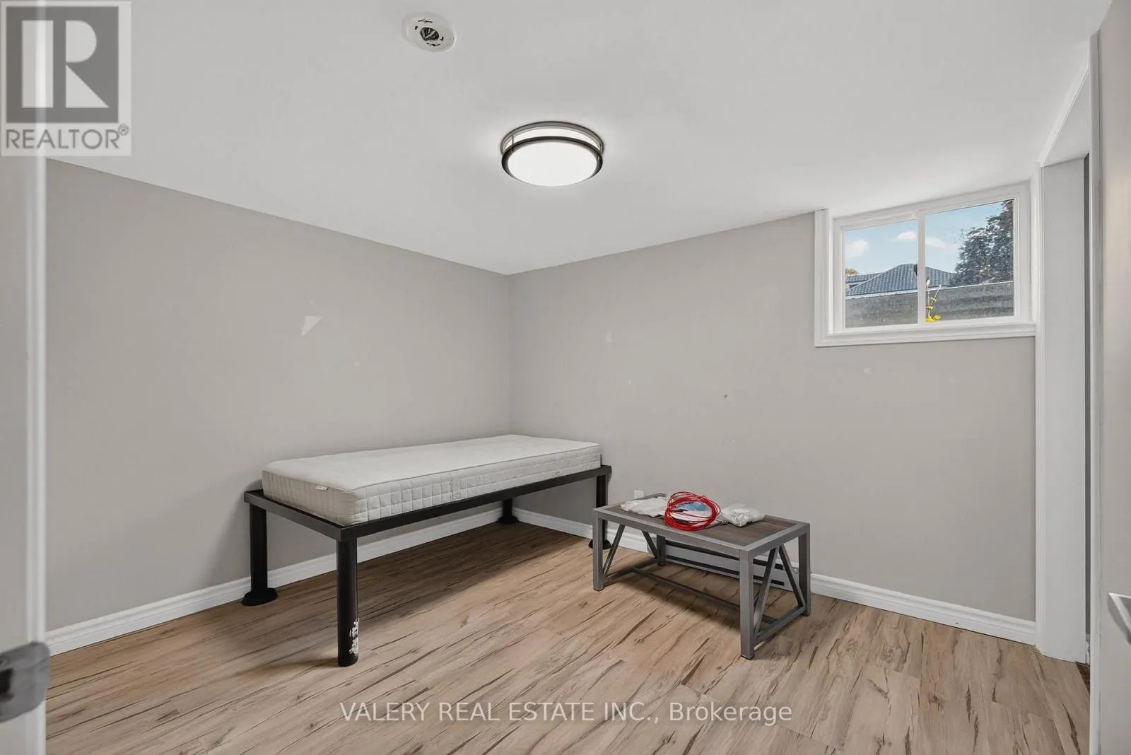 752 SHERRING STREET