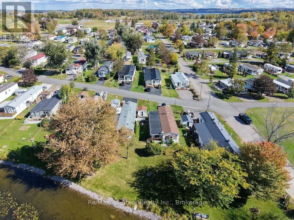 4 MCGREGOR DRIVE
