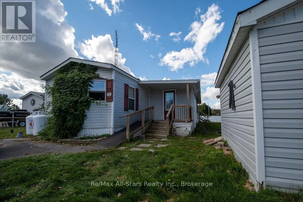 4 MCGREGOR DRIVE