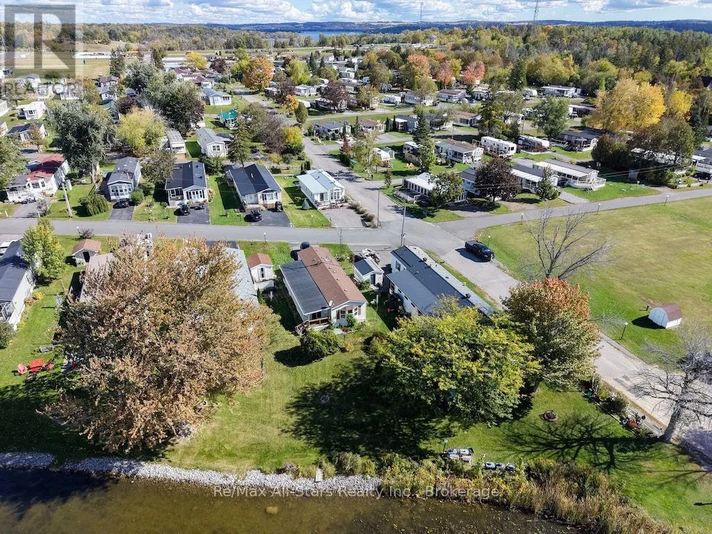 4 MCGREGOR DRIVE
