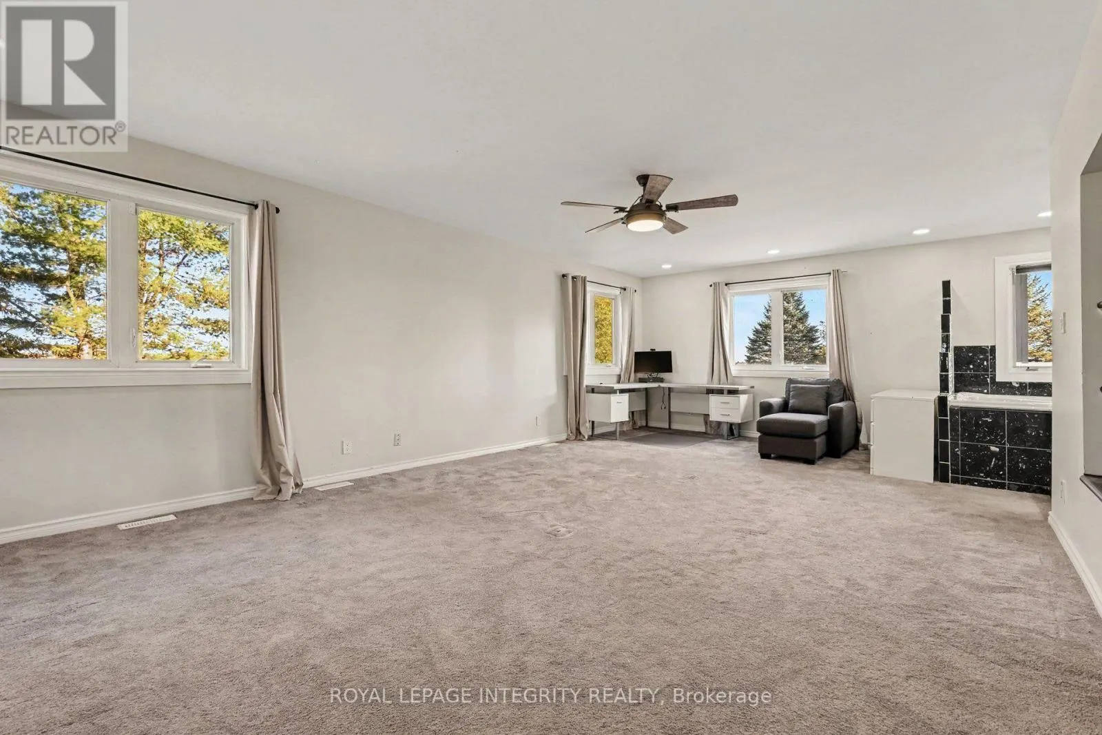 4525 8TH LINE ROAD