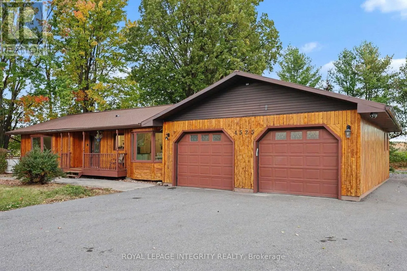 4525 8TH LINE ROAD