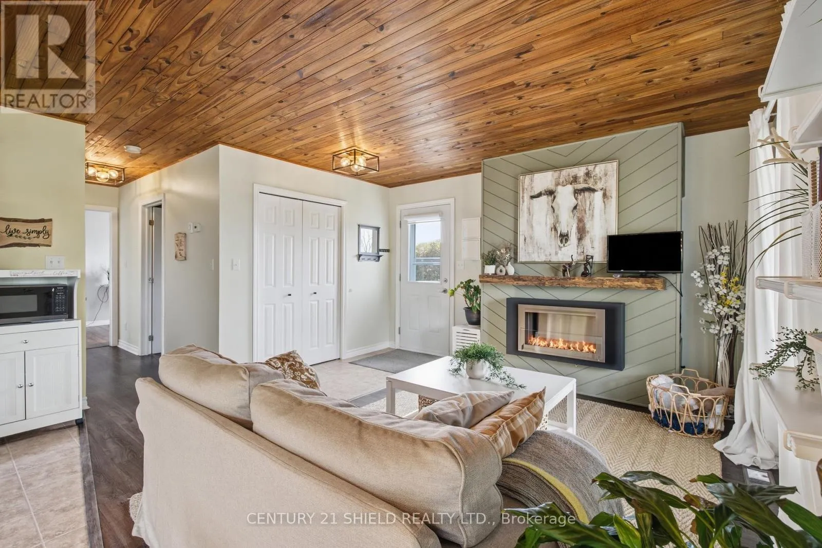 15030 CARL FROATS ROAD