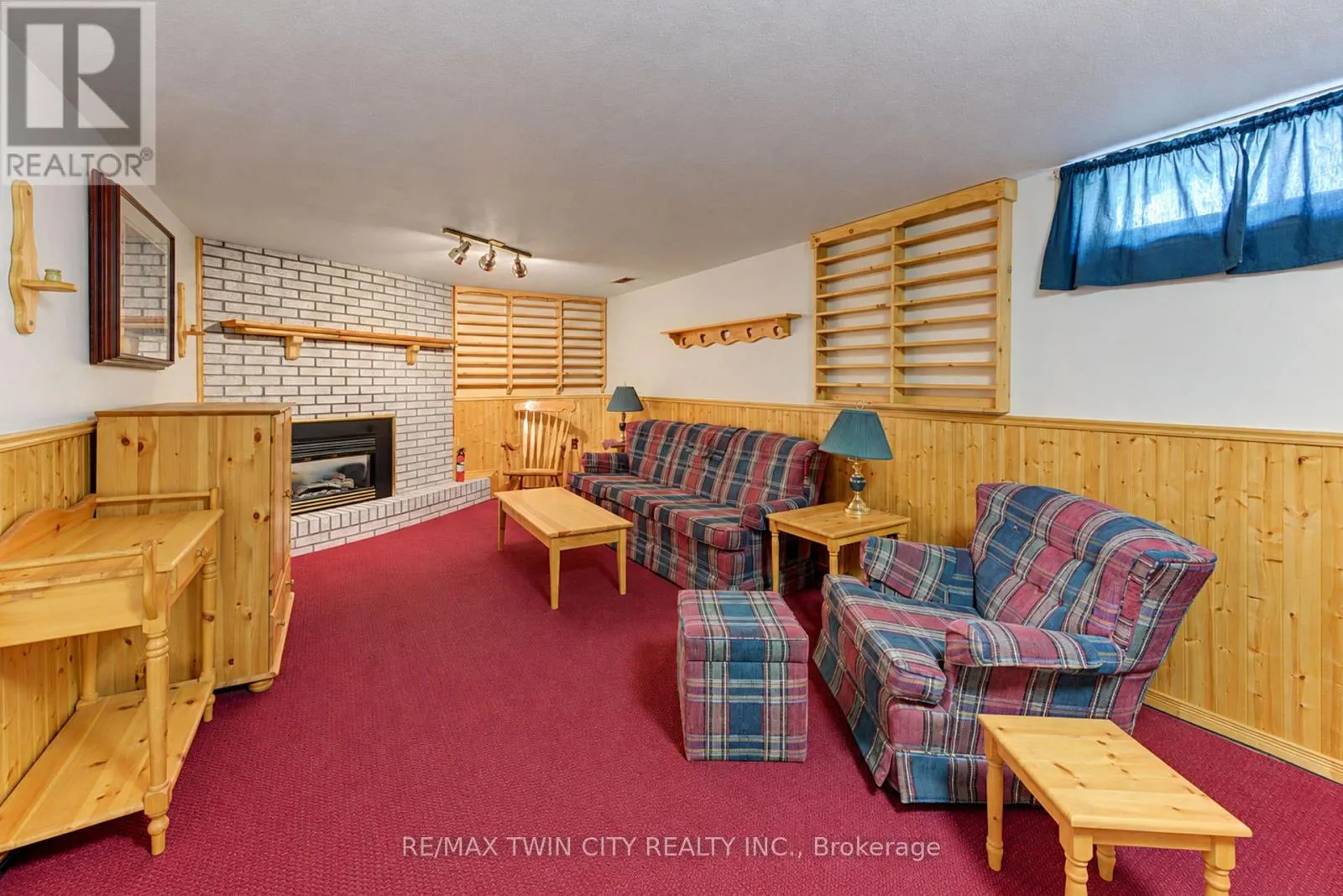 73 BELTON DRIVE