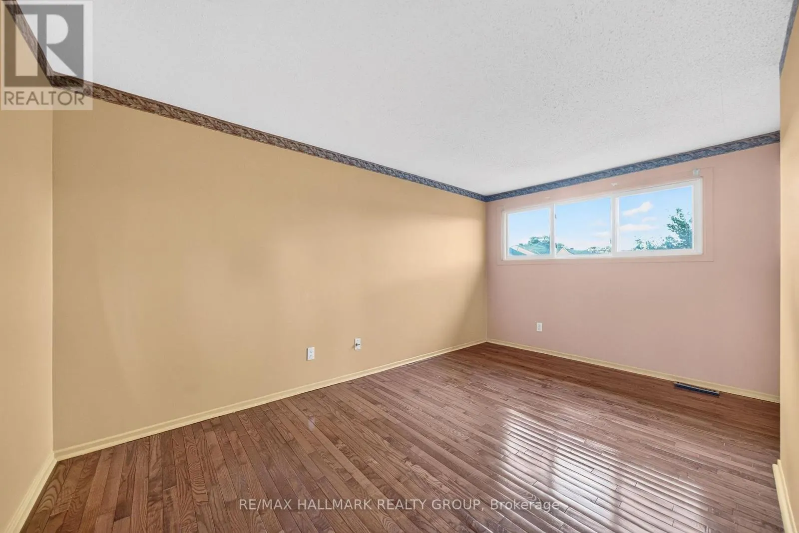 19 FALLOW COURT
