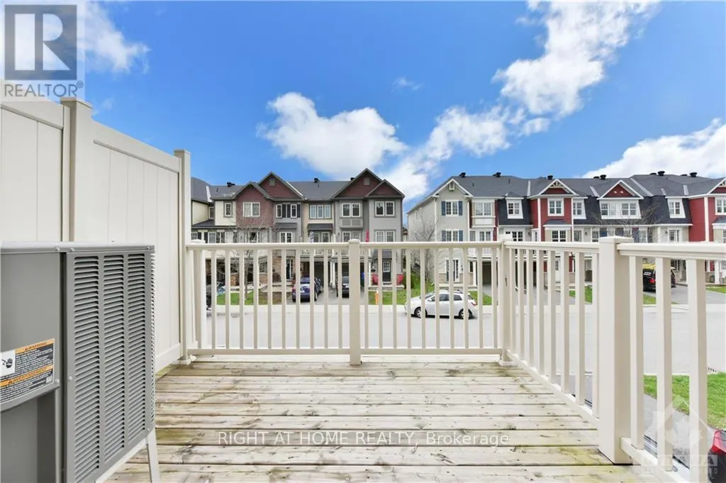 128 GRENADINE STREET