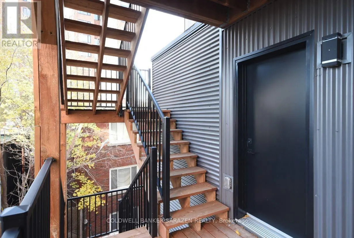 3 - 35 MONK STREET